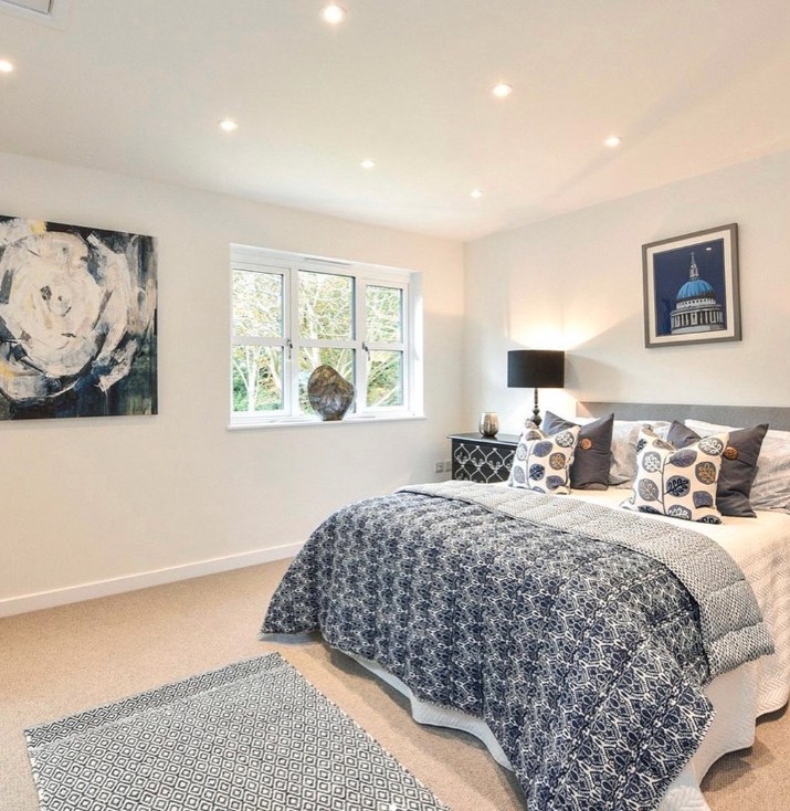 Bedroom lighting
